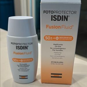 ISDIN Fusion Fluid SPF 50+ Suncare